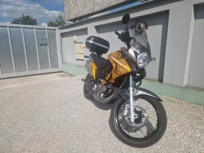 Honda Transalp XL700