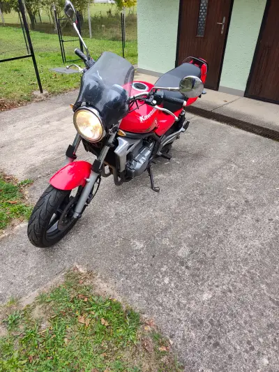 Kawasaki ER5  – náhľad 2