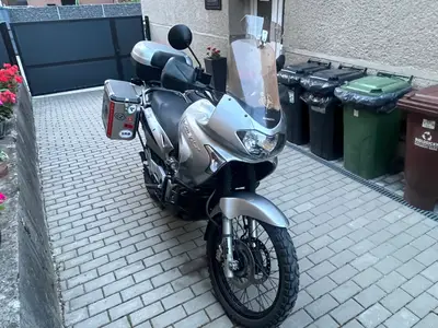 Honda transalp  – náhľad 3