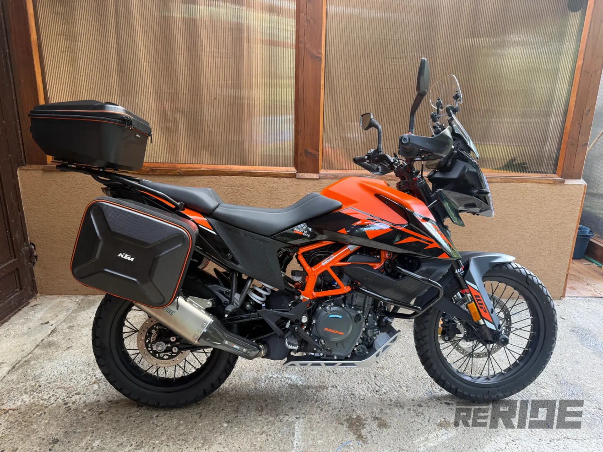 KTM 390 ADVENTURE – FULL VÝBAVA, AKRAPOVIČ, NÍZKY NÁJAZD - foto 1