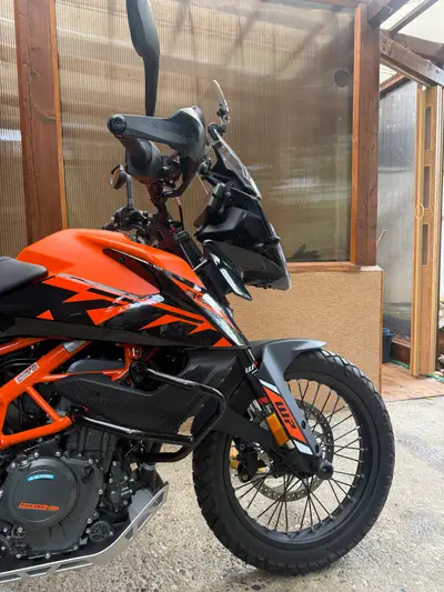 KTM 390 ADVENTURE – FULL VÝBAVA, AKRAPOVIČ, NÍZKY NÁJAZD – náhľad 4