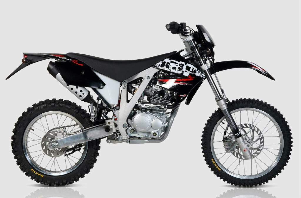 AJP PR3 200 Enduro Pro, Supermoto
