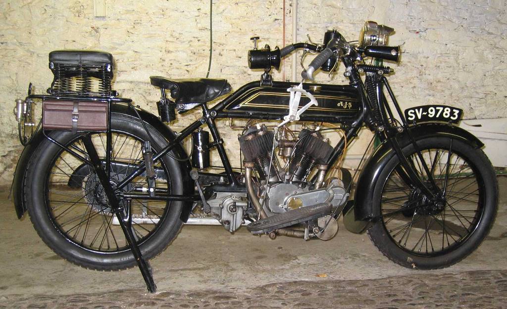 AJS Model E1 / E2