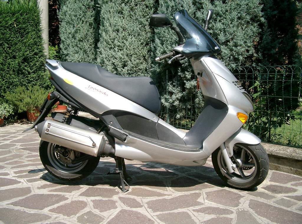 Aprilia Leonardo ST/SP 150