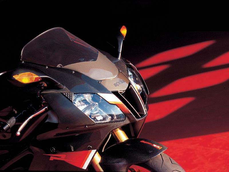 Aprilia RSV 1000R Nera