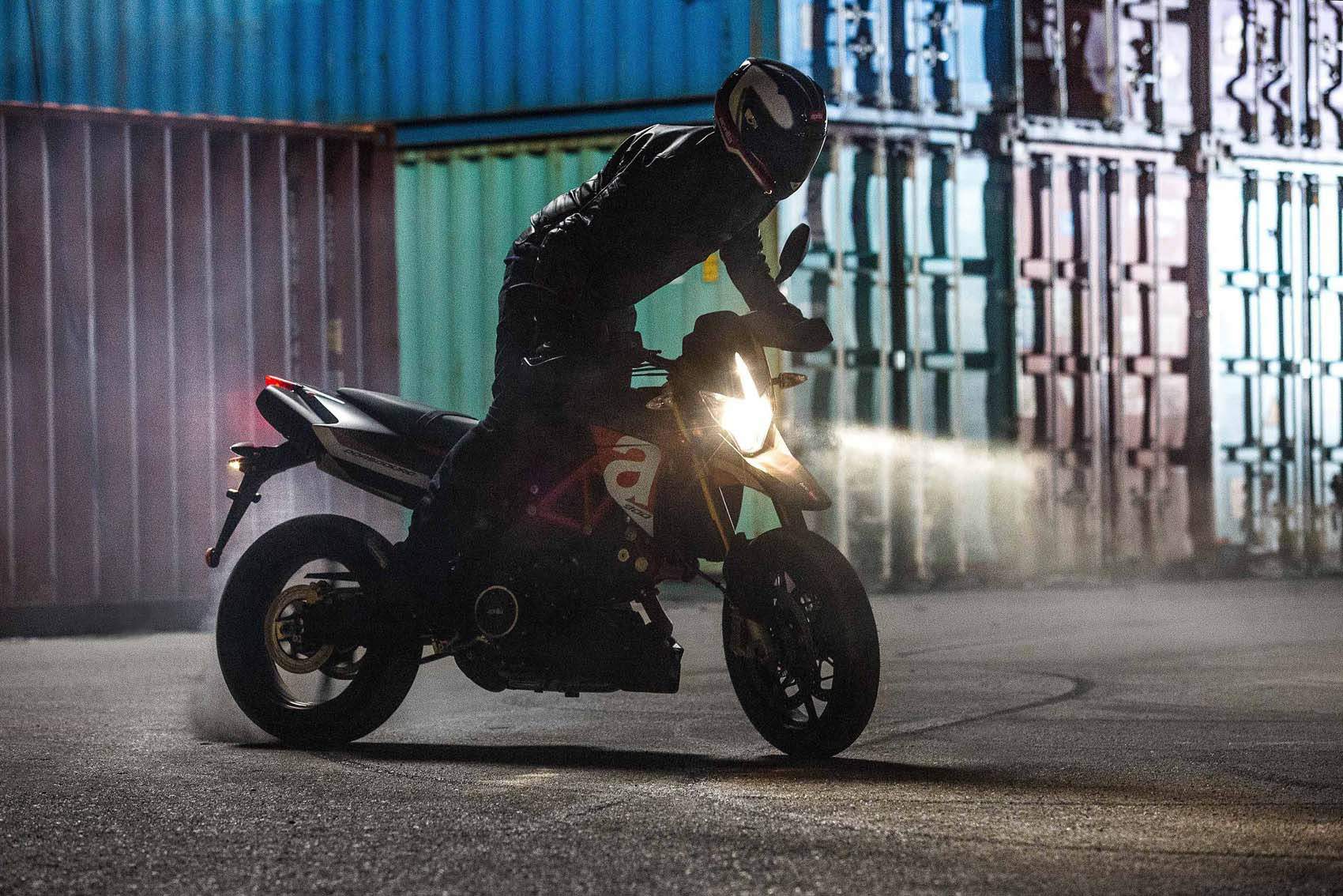 Aprilia SMV 900 Dorsoduro