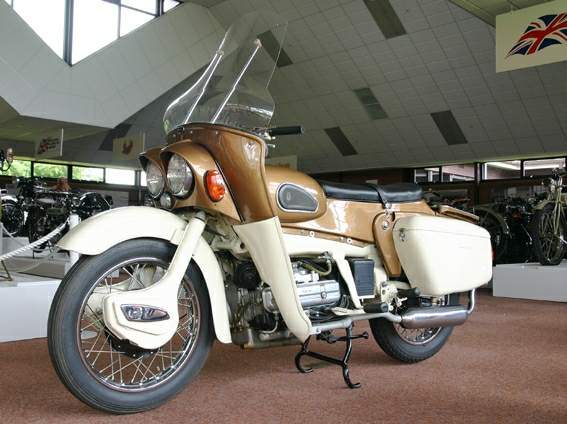 Ariel Leader 4 Prototype