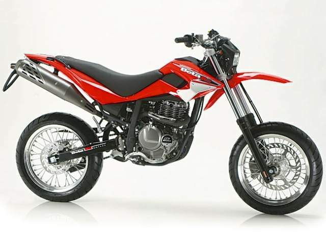 Beta M4 Motard