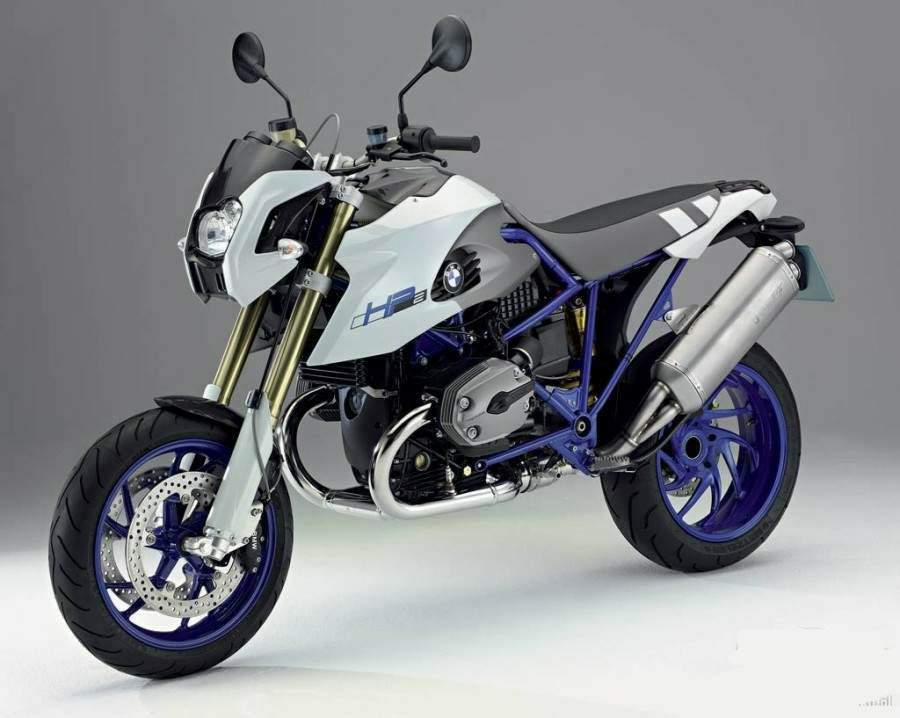 BMW HP2 Megamoto