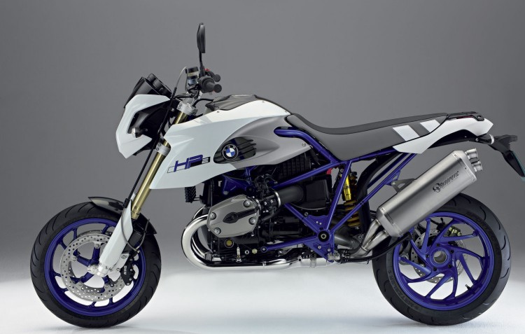 BMW HP2 Megamoto