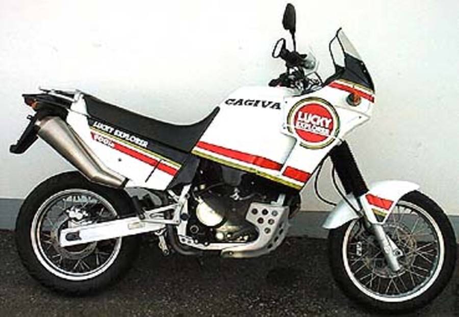 Cagiva Elefant 900ie Lucky Explorer