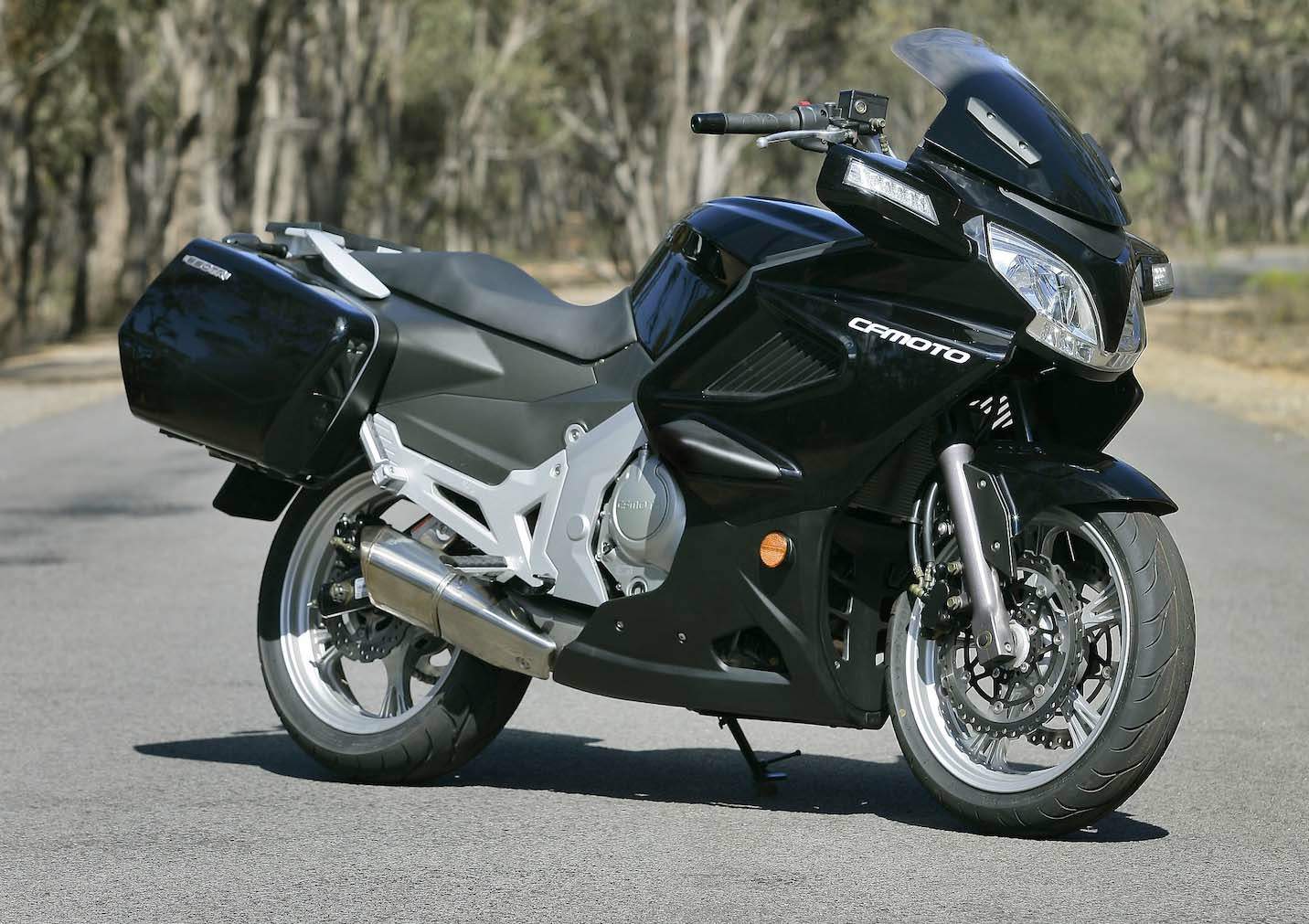 CF Moto 650TK