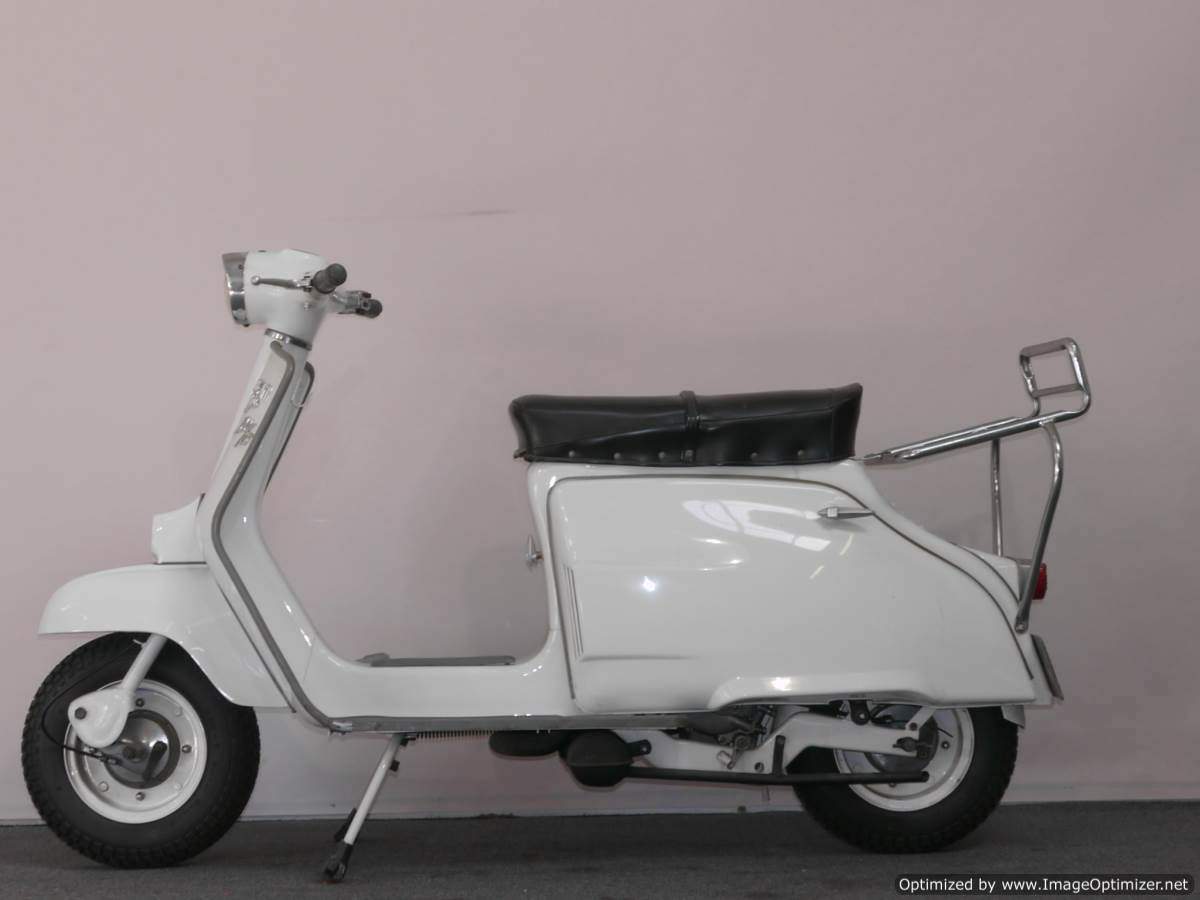 Ducati 100 Brio and 100/25 Brio