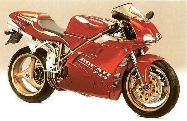 Ducati 748 Biposto