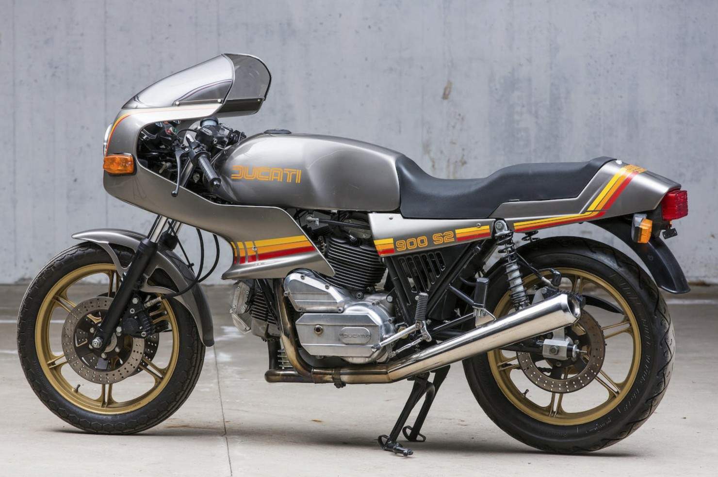 Ducati 900 S2