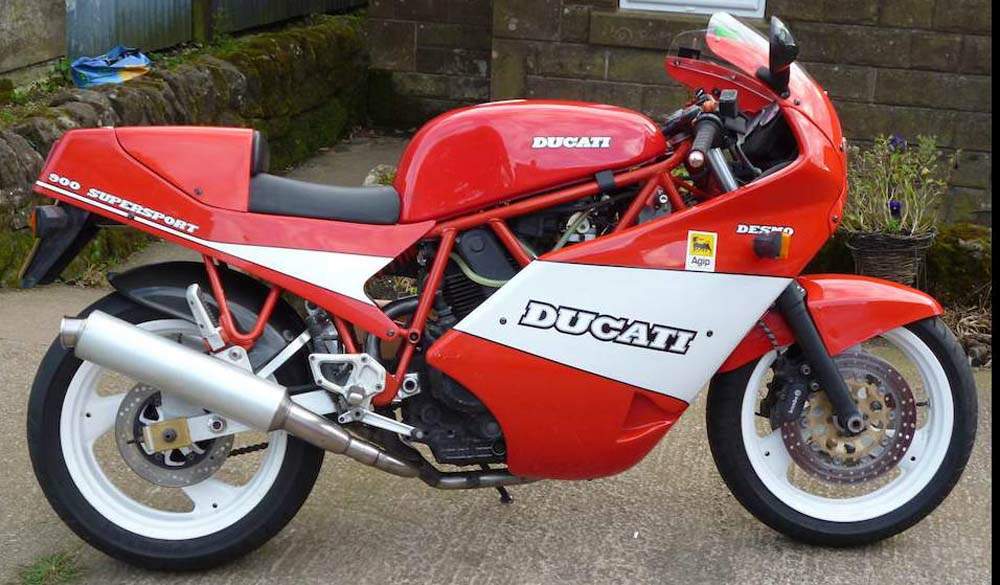 Ducati 900SS