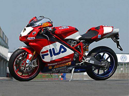 Ducati 999 R Fila Toseland Replica