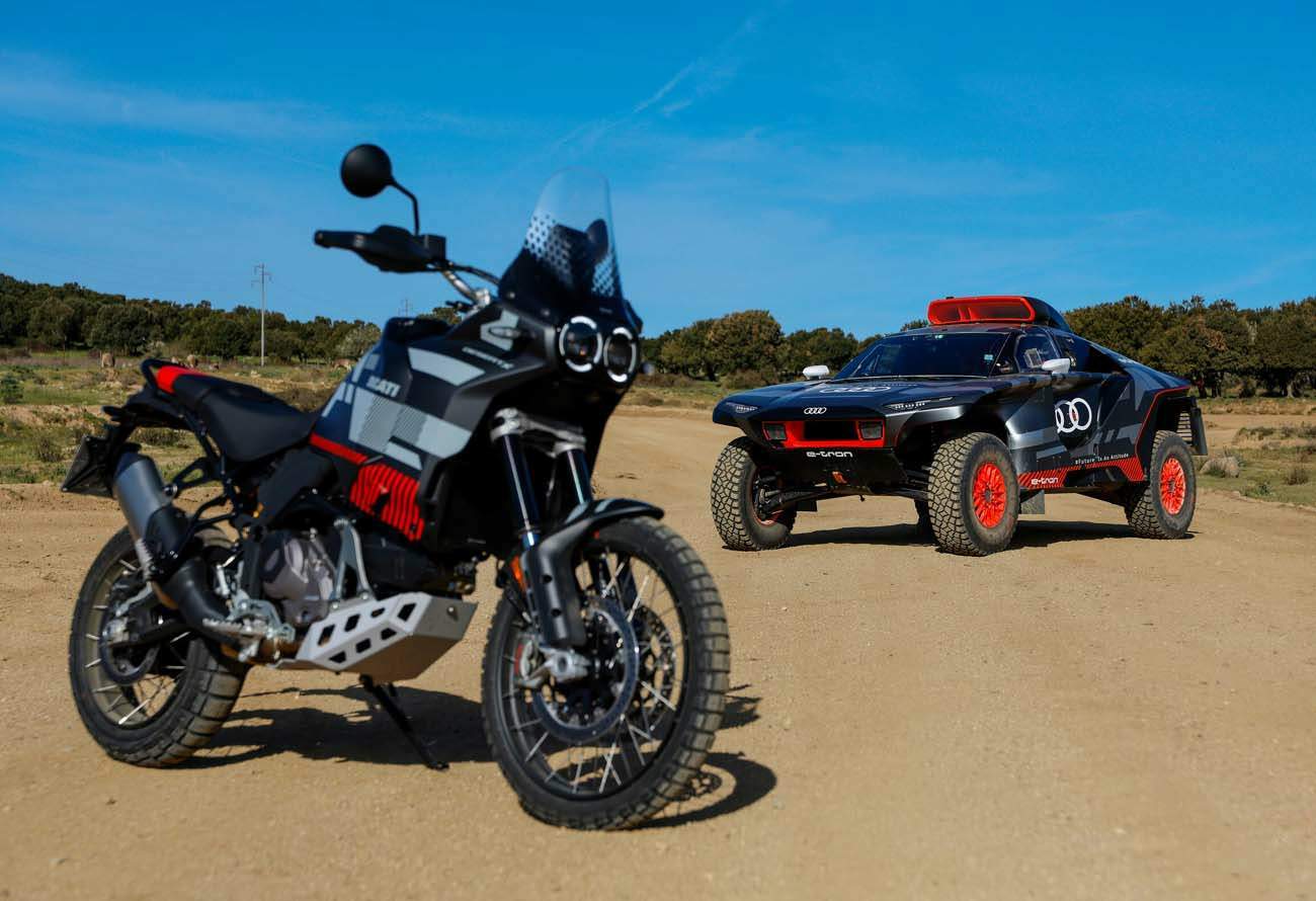 Ducati DesertX RS Q e-tron Special Edition