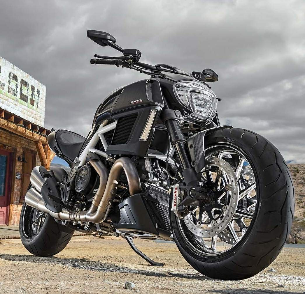 Ducati Diavel Carbon
