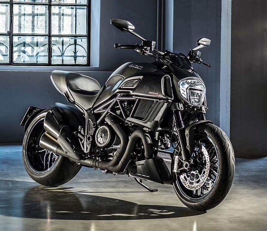 Ducati Diavel Carbon