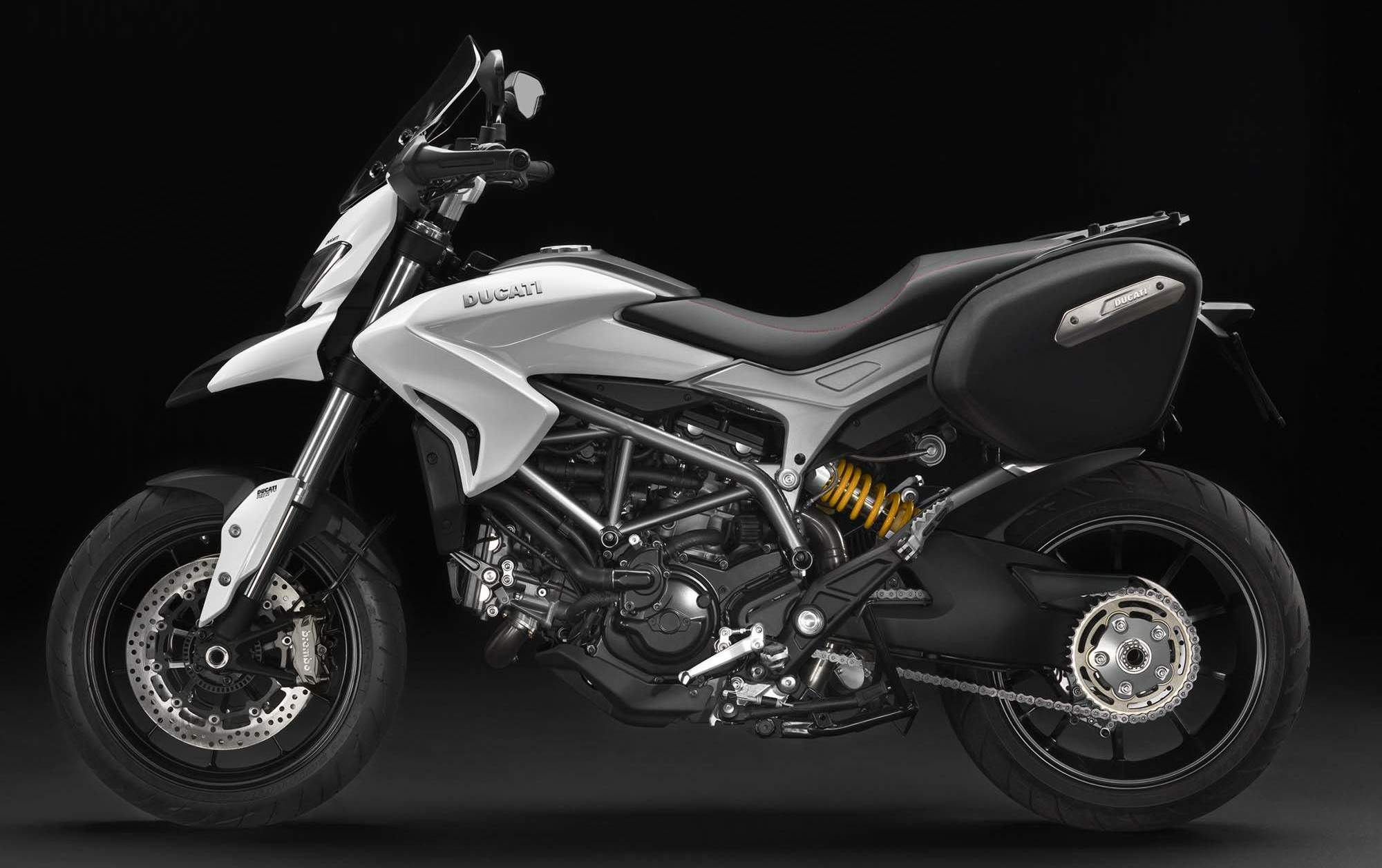 Ducati Hypermotard 820
