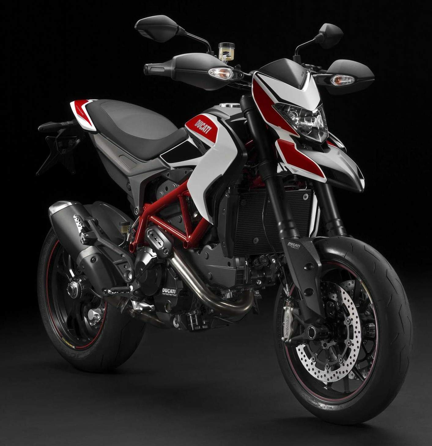 Ducati Hypermotard 820SP