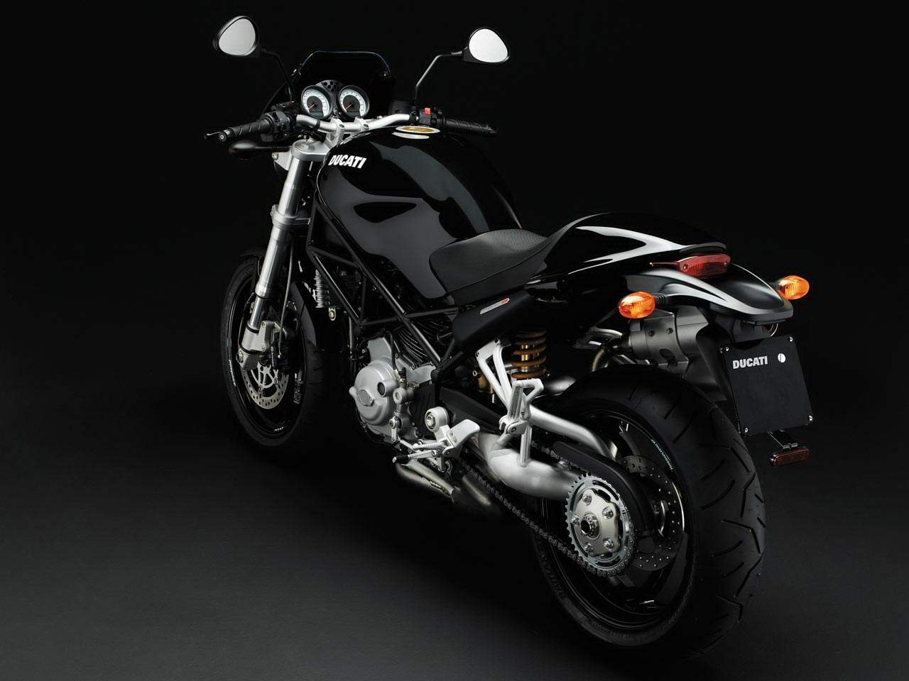 Ducati Monster S2R 800