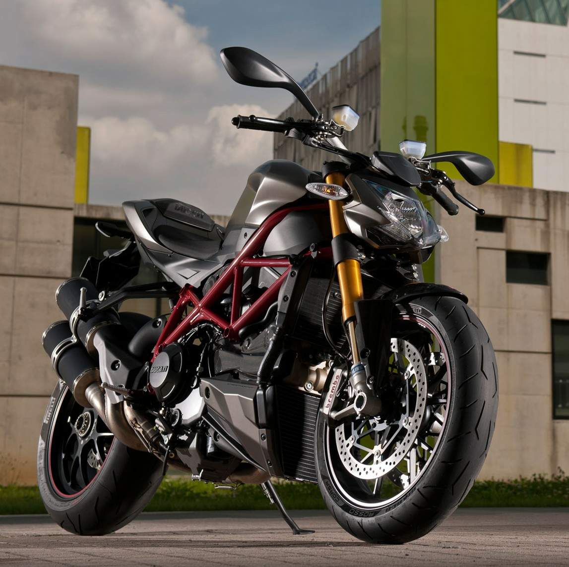 Ducati Streetfighter S