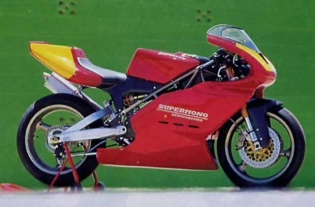 Ducati Supermono Desmoquattro