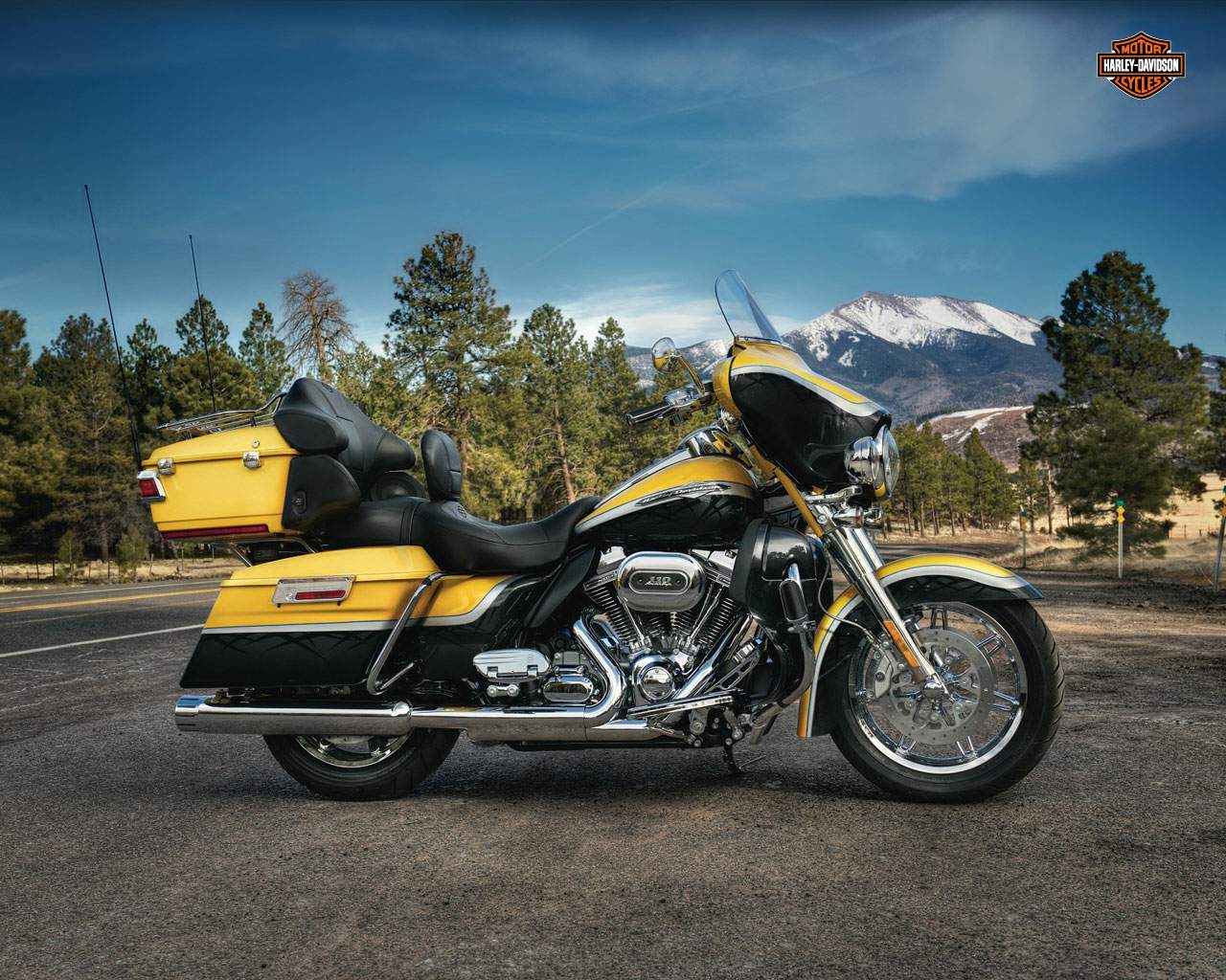 Harley Davidson FLHTCU SE7 Electric Glide Ultra Classic CVO
