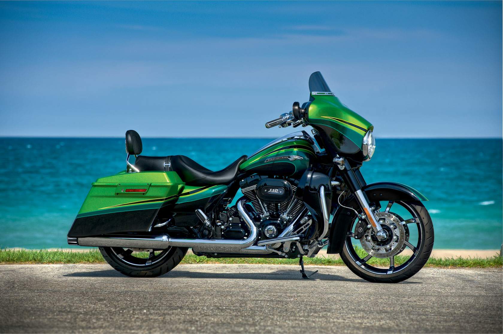 Harley Davidson FLHX SE Street Glide CVO