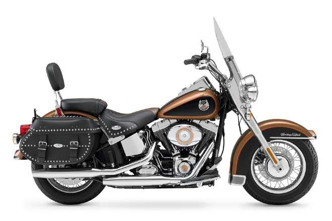 Harley Davidson FLSTC Heritage Softail Classic 105th Anniversary Edition