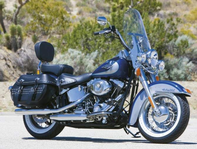 Harley Davidson FLSTC Heritage Softail Classic