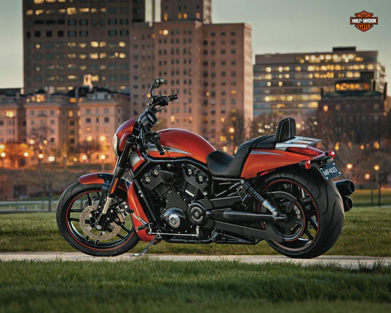 Harley Davidson VRSCDX Night Rod Special