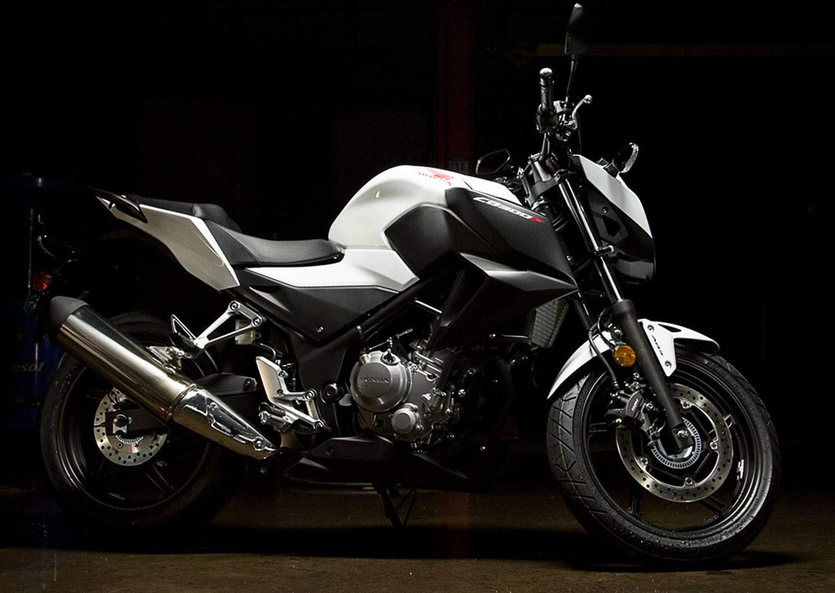 Honda CB 300F