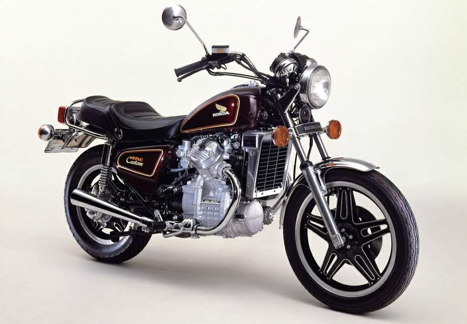 Honda GL 400 Wing