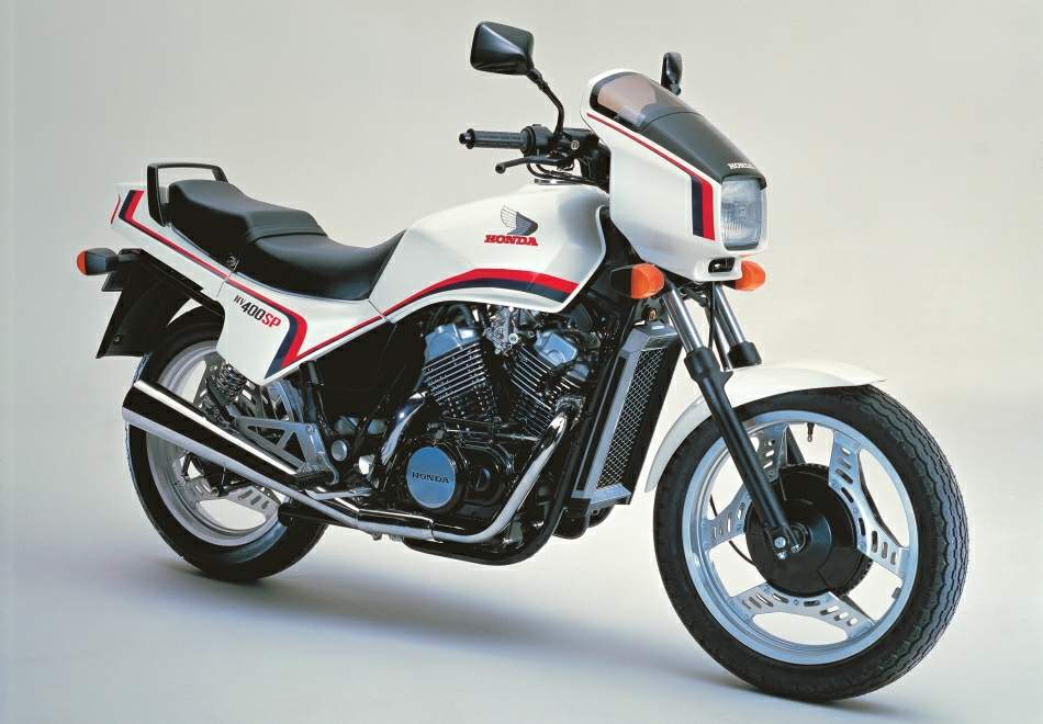Honda NV 400SP