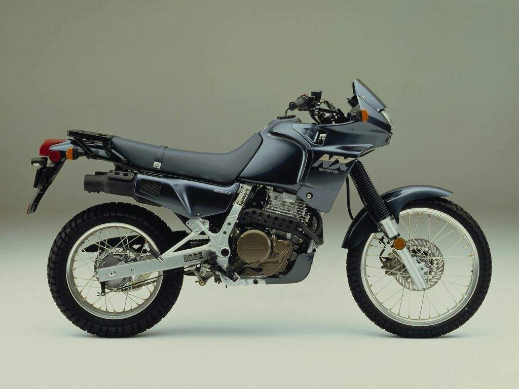Honda NX 650 Dominator