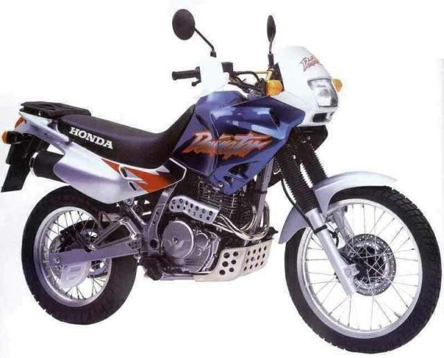Honda NX 650 Dominator