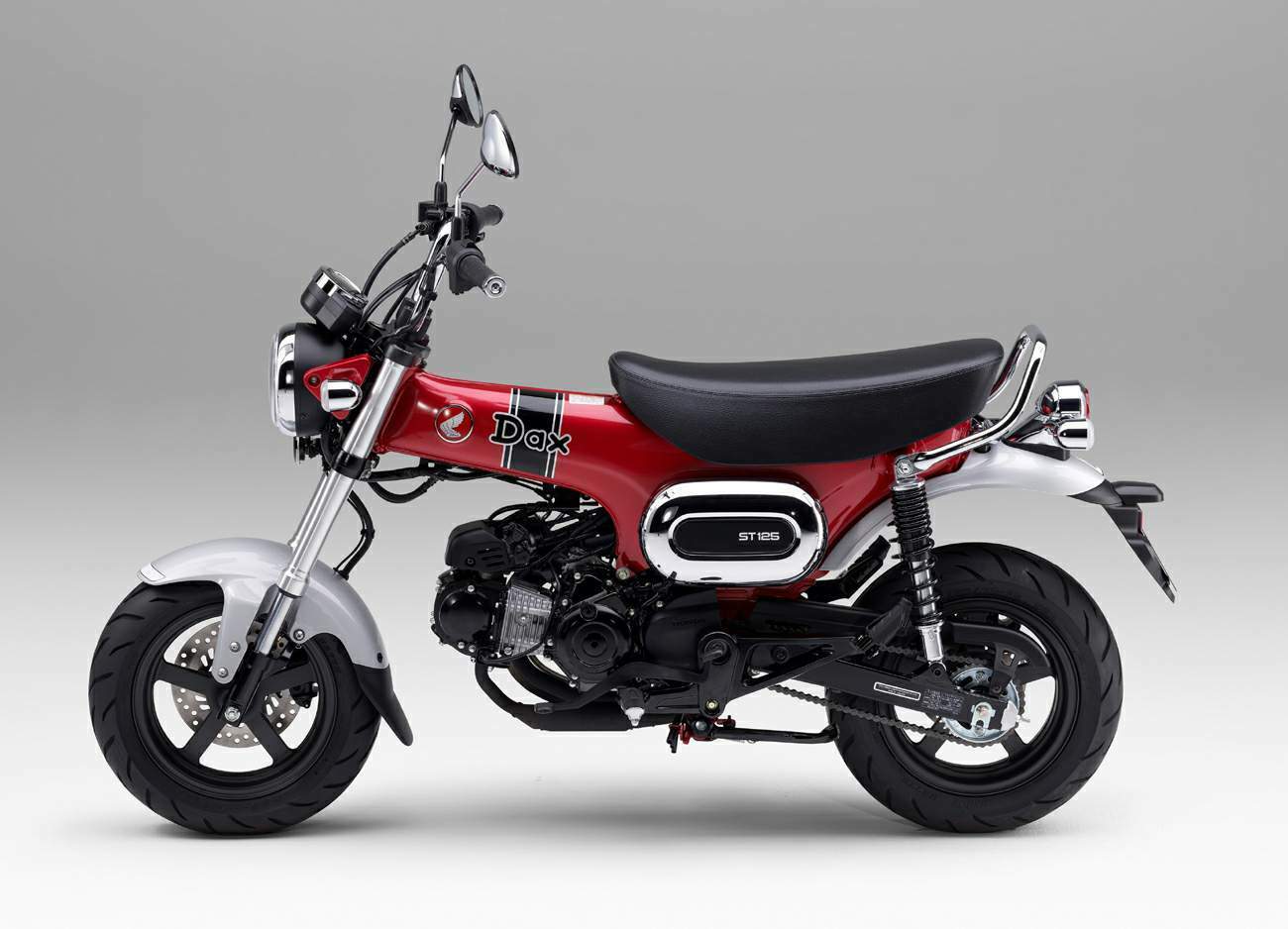 Honda ST125 Dax