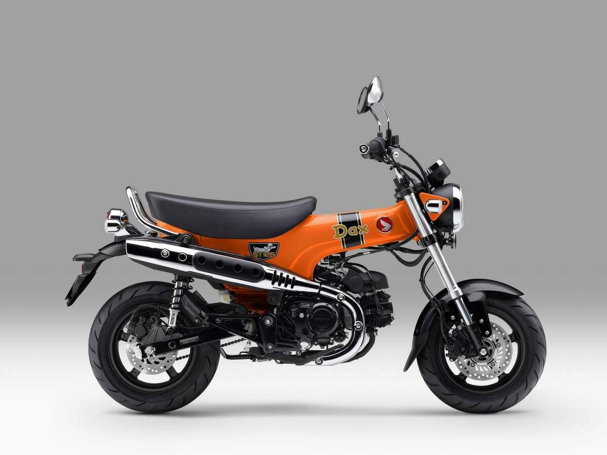 Honda ST125 Dax