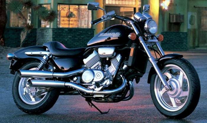 Honda VF 750C Magna