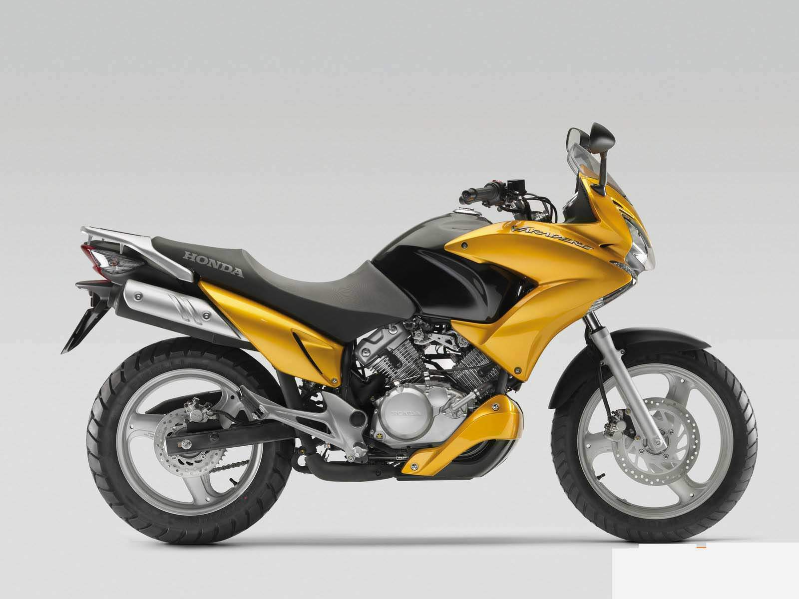 Honda XL 125V Varadero Travel