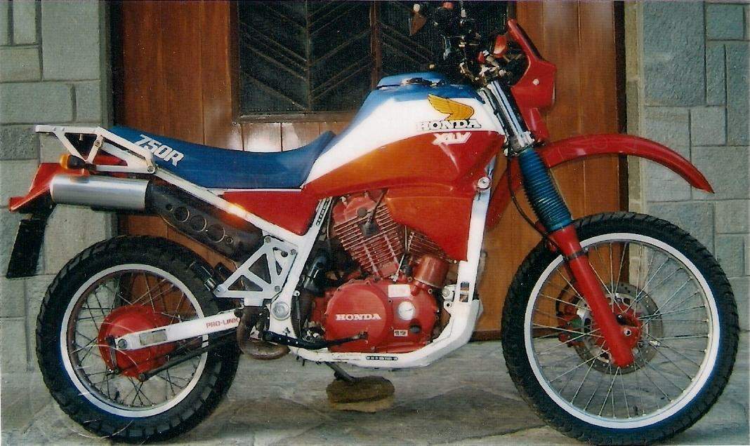 Honda XLV 750