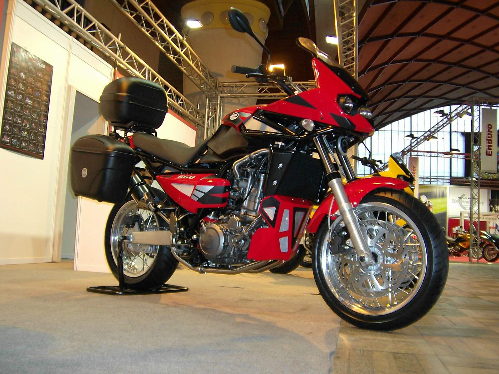 Jawa 660 Sportard