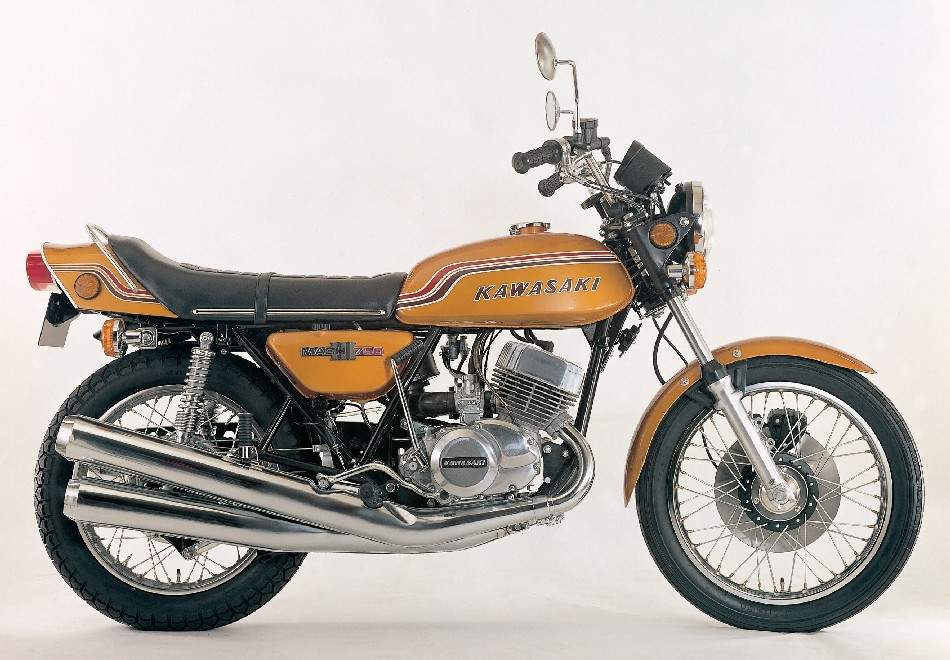 Kawasaki H2 750 Mach IV