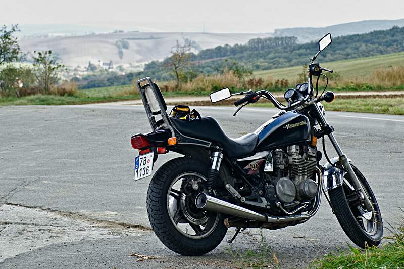 Kawasaki ZN 700 LTD