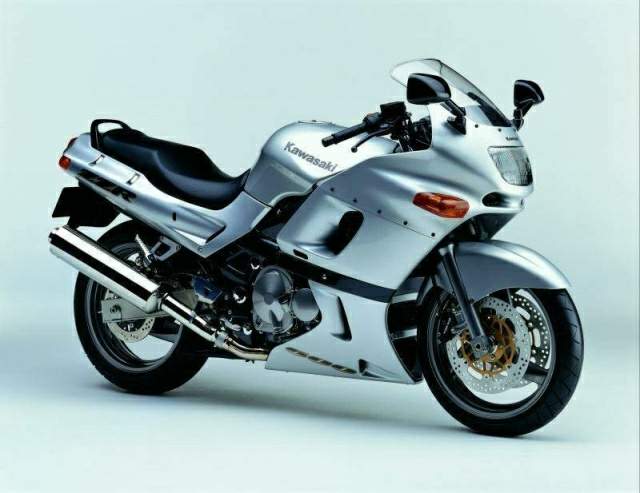 Kawasaki ZZ - R 600