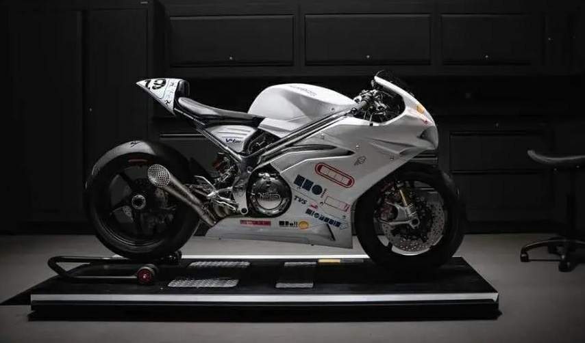 Norton V4SV One of One