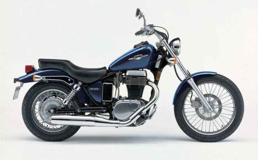 Suzuki Boulevard S40